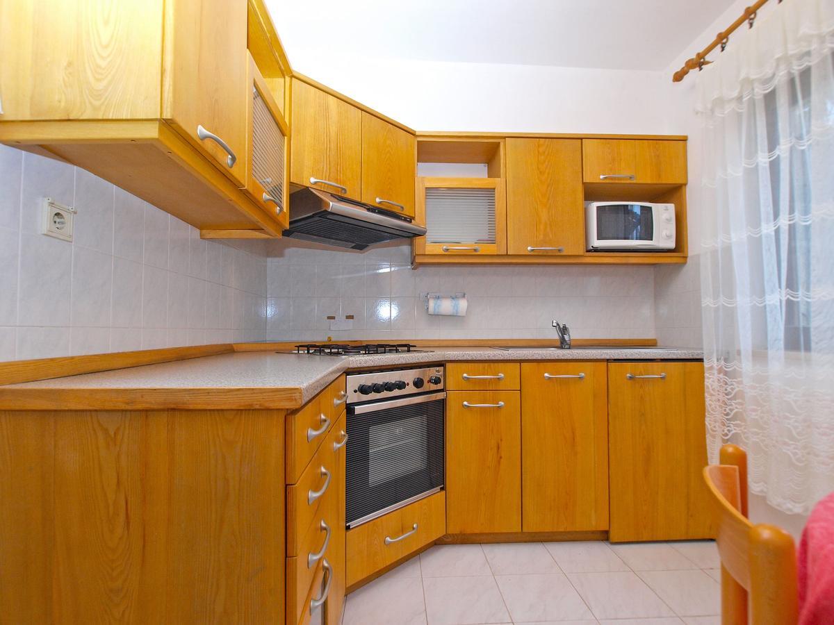 Apartments Dvorine 1210 Банджоле Экстерьер фото